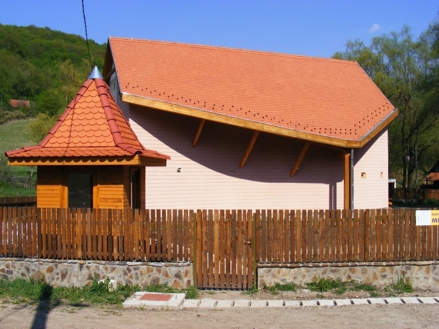 Muzeul Apei Minerale de la Szejke